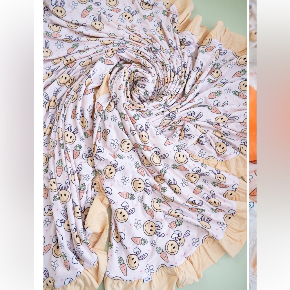 Dream Big Little Co Hop To It Spring Easter Dream Bamboo Ruffle Blanket NWT